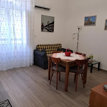 Apartment Santa Lucia
