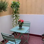 Santa Lucia Apartman *